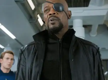 塞缪尔·杰克逊扮演的尼克·福瑞(nick fury)