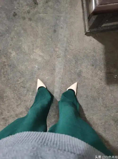 2,有谁见过男人穿女式高跟鞋的,如果遇到过,会有什么反应