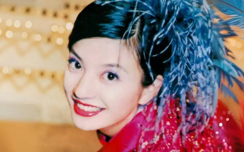 4k修复超清-赵薇/小冤家-情深深雨蒙蒙音乐无损全记录