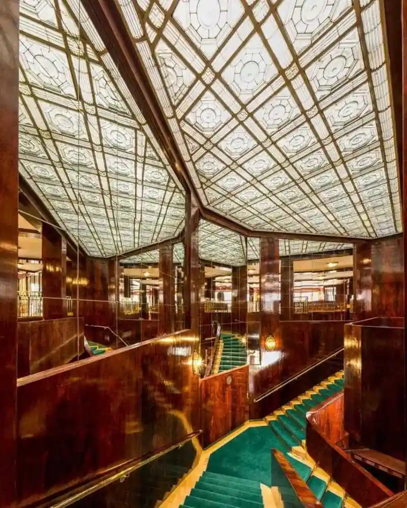 阿道夫·路斯 / 言入空谷阿道夫·路斯(adolf loos)之于欧洲,如同赖特