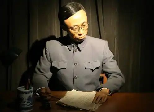 溥仪在《我的前半生》中写到:"真可怕极了!