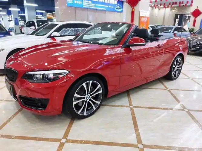 南昌2020年09月宝马宝马2系2019款225i敞篷轿跑车运动设计套装红色