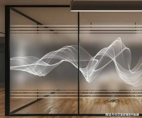 然而,在贴膜过程中需要注意一些问题,以确保安装效果和膜