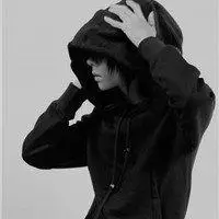 男生头像黑色系伤感_微信头像图片大全