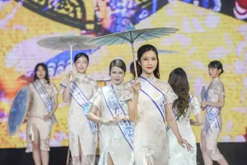 第13届世界华裔小姐大赛中国赛区冠军华丽诞生