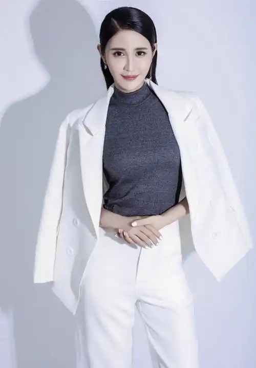 中国影人袁心冉