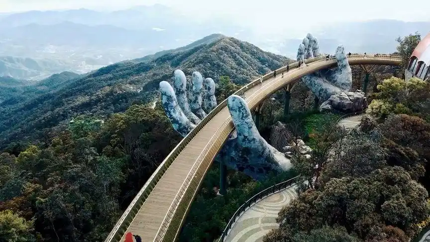 越南佛手,仿佛如来神掌从天而降#景点打卡 #越南 #航拍