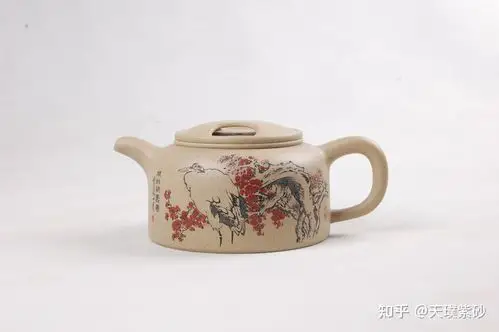 当代紫砂刻绘大师钱一清的作品怎么样? - 知乎