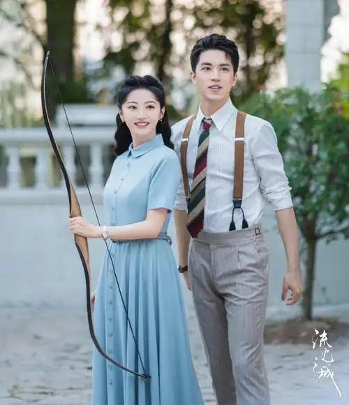 景甜新剧流光之城腹黑御姐攻略纯情小奶狗感情戏太甜了