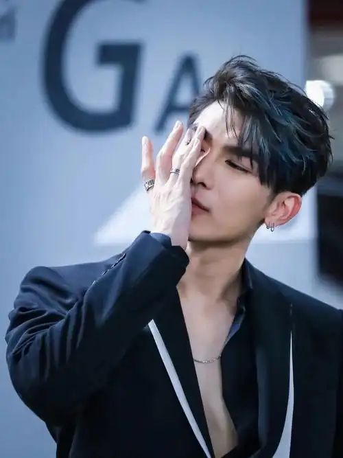 祝#缪苏帕  生日快乐!