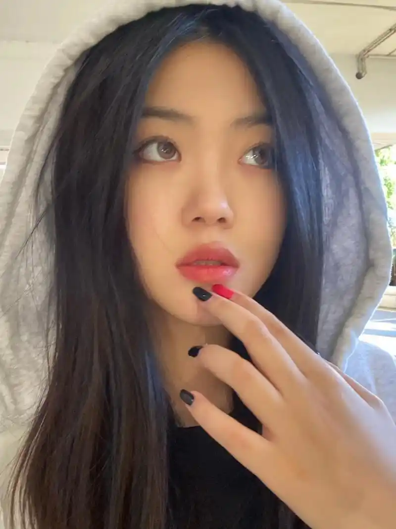 张真源 #分享照片 - 抖音