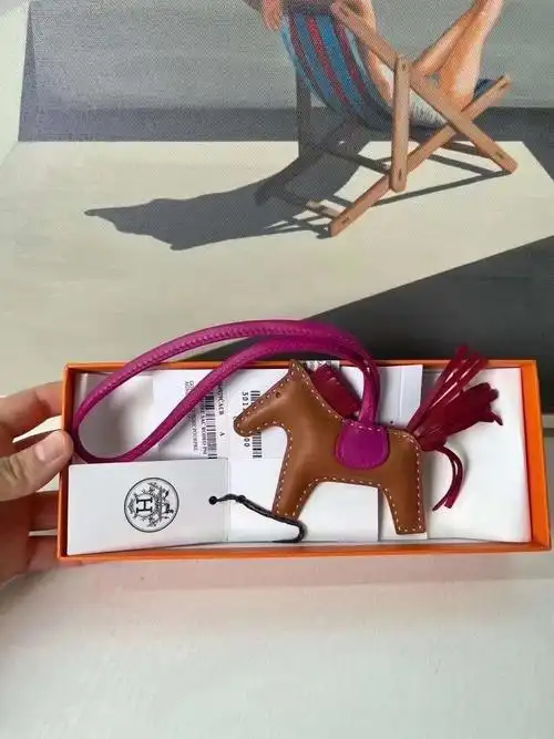 夏天来了给自己配个小马挂件棒棒哒