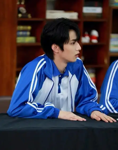 刘耀文  #tnt时代少年团