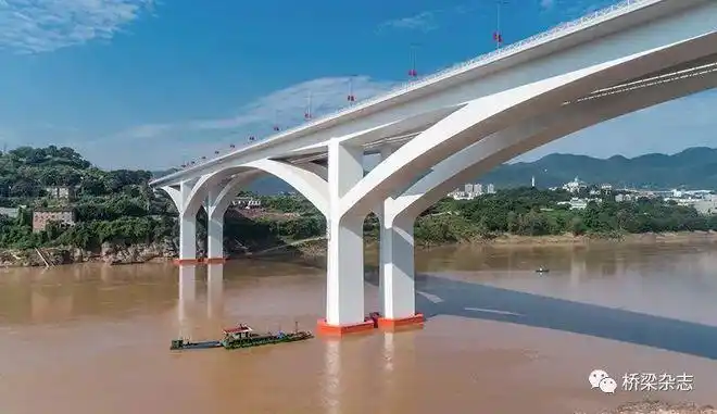 礼嘉嘉陵江大桥梁拱组合刚构桥施工的智慧升级
