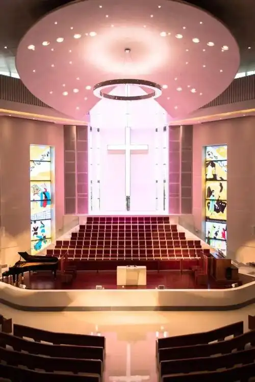 镜头中的广州基督教天河堂朝向应许之地 |. 来自杨牧师 - 微博