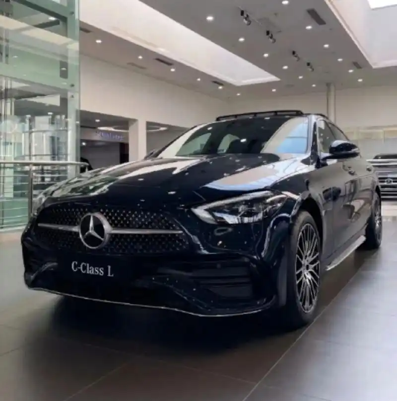 2023款奔驰c260l系列稀缺 松石绿 已到店!