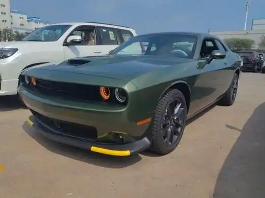 23款道奇挑战者现车首付45万元即可开回家36lv6动力澎湃