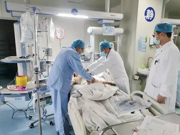 这家医院多学科团队又成功抢救一例危重创伤患者!