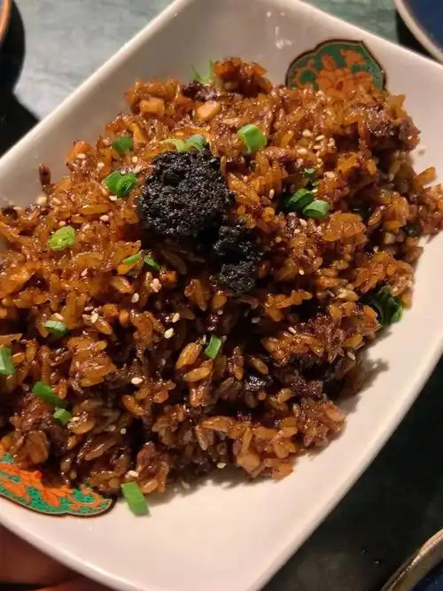 黑松露炒饭绝绝子