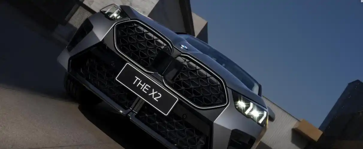 宝马旗下全新一代x2现已正式上市,共推出三款配置车型,售价区间为31.