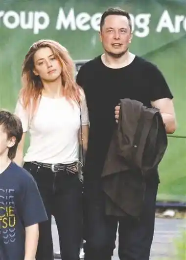 马斯克:他需要情感慰藉 但始终以自己的理想为核心_贾斯汀·威尔逊