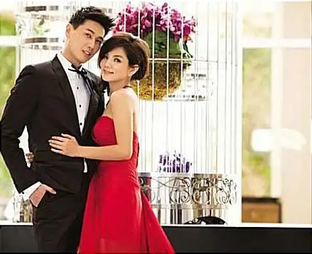 she是国内娱乐圈组合市场的佼佼者,在二十年前横空出世,凭借《super