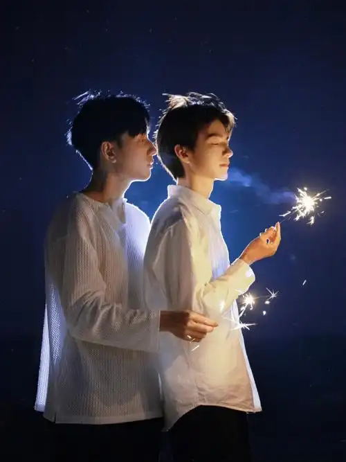 韵凌@吃不胖的涛涛91#长沙约拍  #拍出氛围感  #双男主  #男生写真