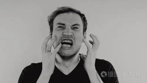 概念: 神经崩溃, 精神疾病, 头痛和偏头痛.黑白处理