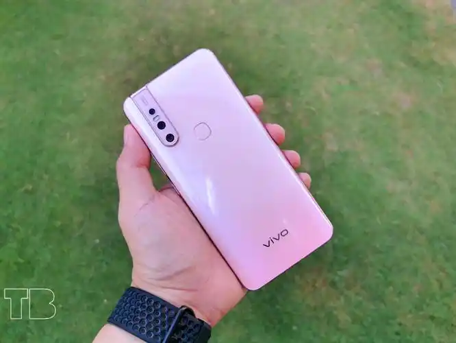 vivo philippines drops the price of the vivo v15