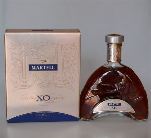 老洋酒收藏法国martell马爹利xo干邑白兰地700ml旧版拱桥进口带盒