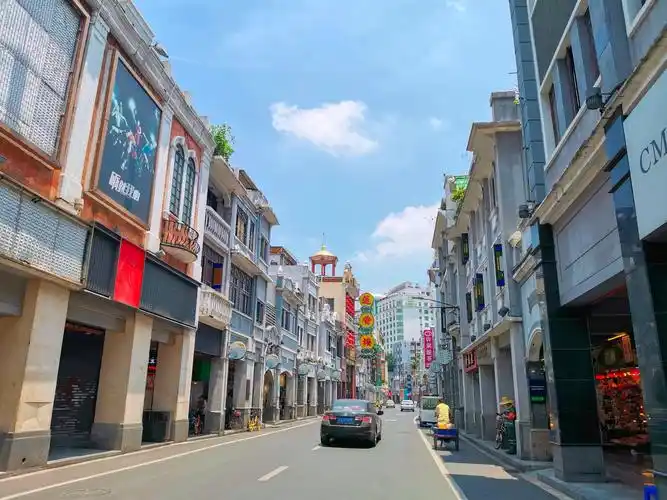 广州上下九步行街老广越来越不愿意去的地方这是为什么呢看看作者怎么