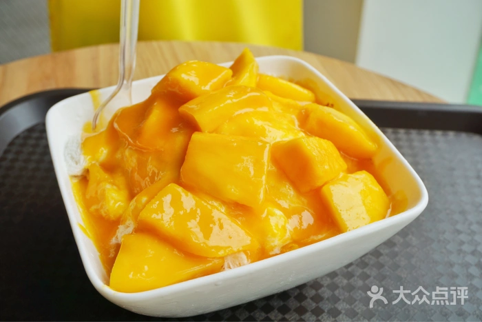 芒果牛奶绵绵冰
