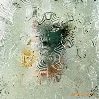 英文名称:patterned glass, rolled glass 压花玻璃又称花纹玻璃或
