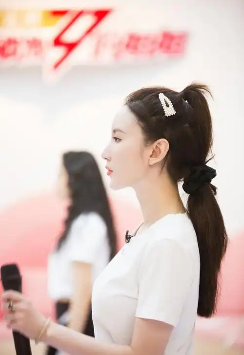 > 张萌《乘风破浪的姐姐》第四期剧照图片(2/4)