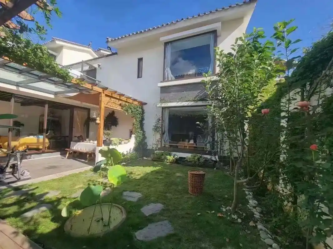 抖音本地流量来了大理的小院子南区优质合院别墅出售,证件齐全 - 抖