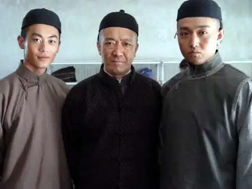 著名演员刘向京演闯关东成名陪母亲抗癌40岁做父亲