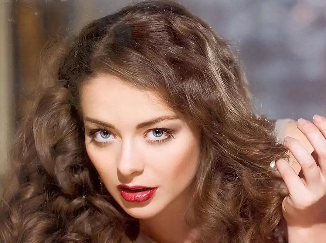 玛丽娜·亚历山德罗娃:《叶卡捷琳娜大帝》中的完美叶皇 玛丽娜·亚历