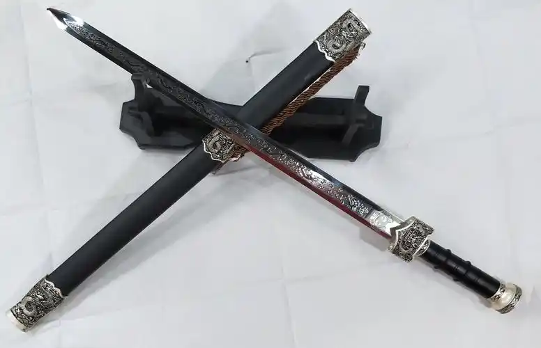 2342剑不锈钢刀剑摆件创意家居装饰品客厅酒柜电视柜摆件小短剑镇宅