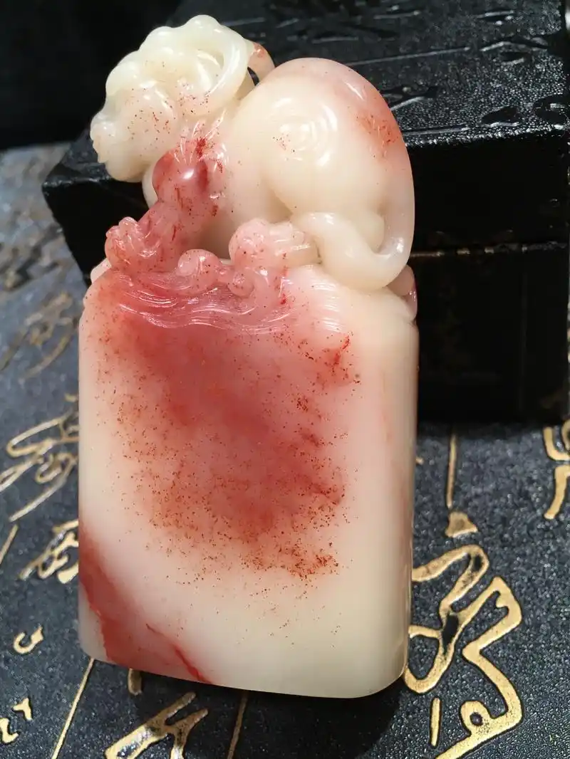 寿山芙蓉石,带桃花印章