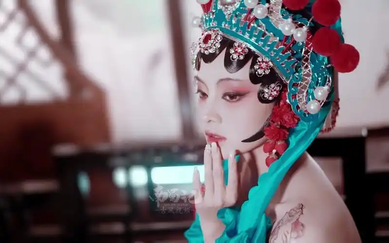 戏子多秋 可怜一处情深旧(姐姐贴贴吸溜)_哔哩哔哩_bilibili