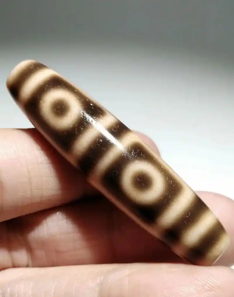 高油润藏传至纯地门四眼天珠