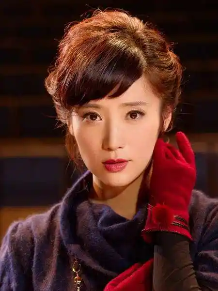 资料:《她和他的那点儿小事》女主演-张彤