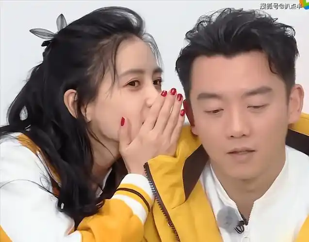 多段绯闻无缝连接,竟还有蔡徐坤_陈伟霆_黄晓明_工作