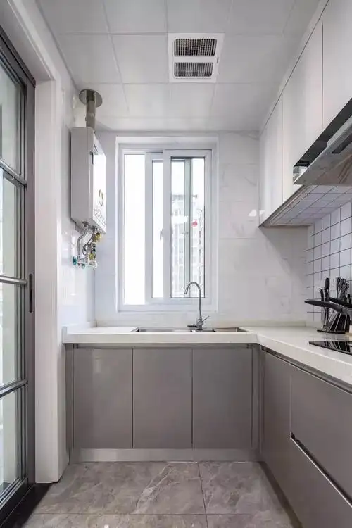 小户型厨房橱柜该如何布局这里有妙招