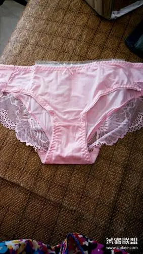 蕾丝内裤