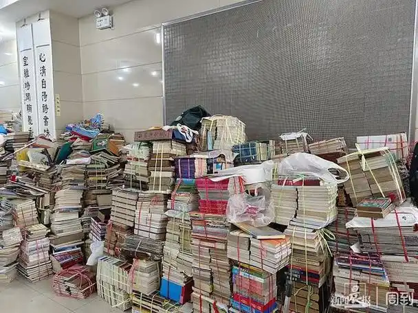 三月第一天小朱书店开始搬家了上海会客厅