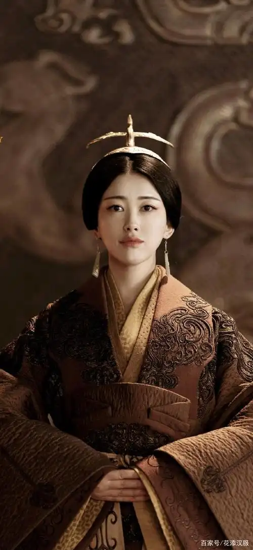 《大秦赋》赵姬衣服的颜色——写不尽的歌女风骚