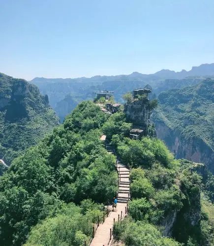 山西通天峡两日游