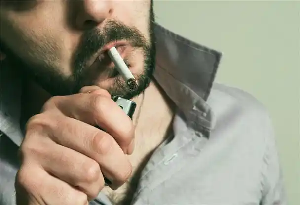 怎养克服烟瘾吸烟的危害戒烟小妙招