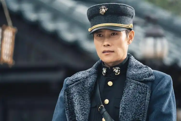 崔宥镇是sunshine,具东魅是snow,金熙星是star,如果你是高爱信,你是